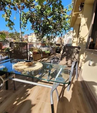 Elegant Loft Studio Terrace Apartamento